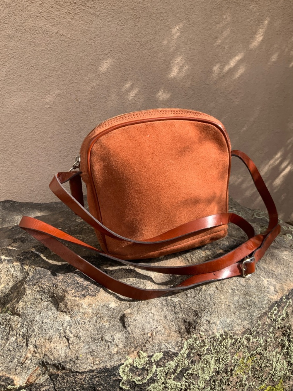 Gilabert Fornes Suede Rust Crossbody✨Cute!